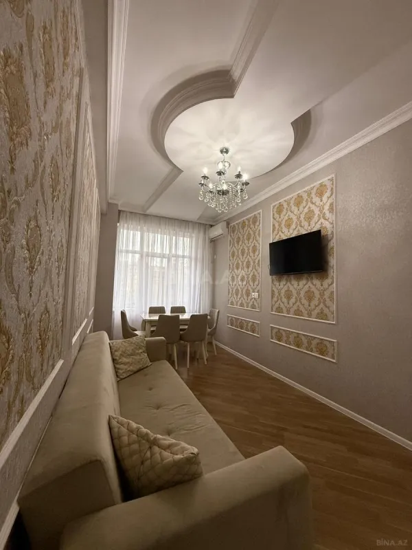 Kirayə verilir 2 otaqlı mənzil 60 m²