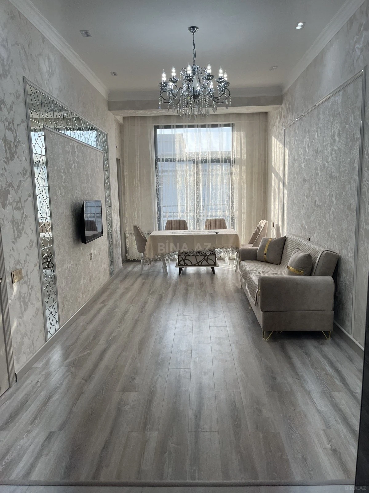 Kirayə verilir 2 otaqlı mənzil 60 m²