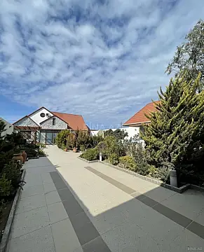Satılır 5 otaqlı həyət evi 250 m²