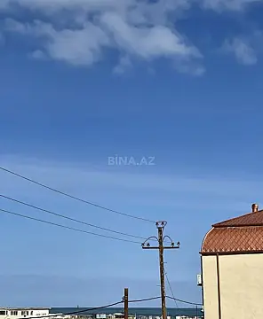 Satılır 5 otaqlı həyət evi 250 m²