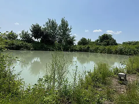 Satılır torpaq sahəsi 1300 m²