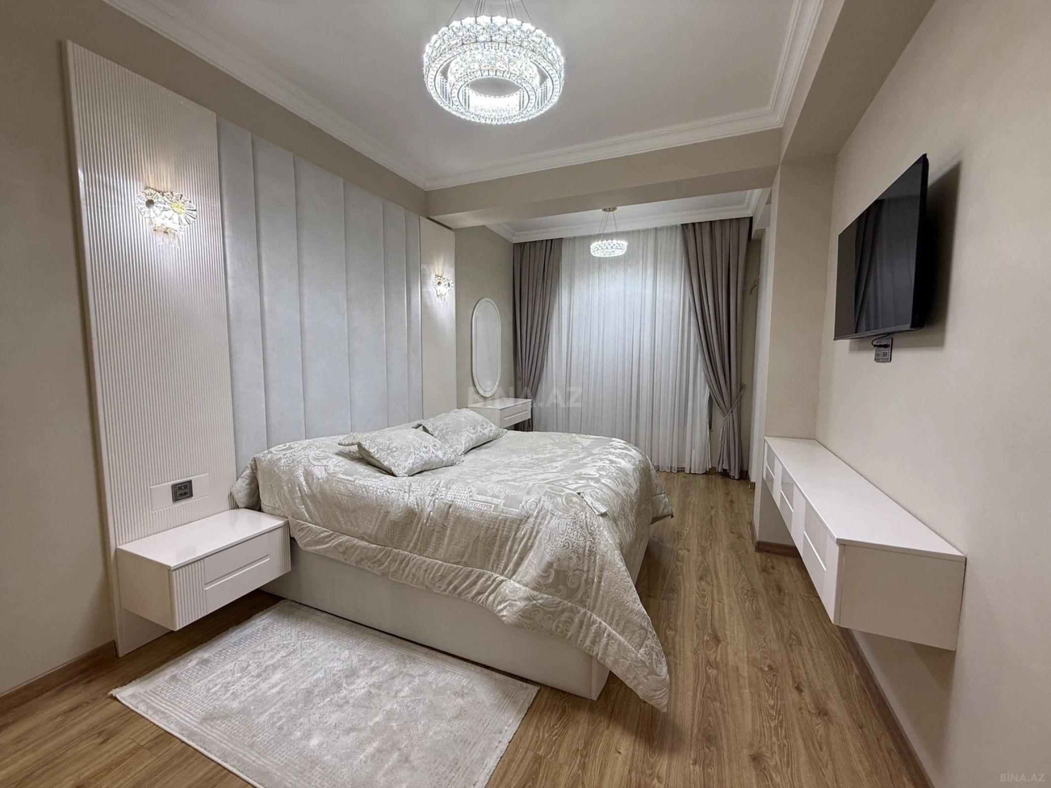Satılır 2 otaqlı mənzil 90 m²