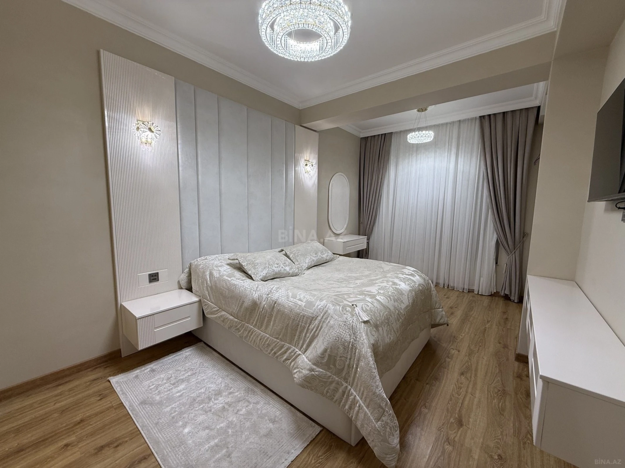 Satılır 2 otaqlı mənzil 90 m²