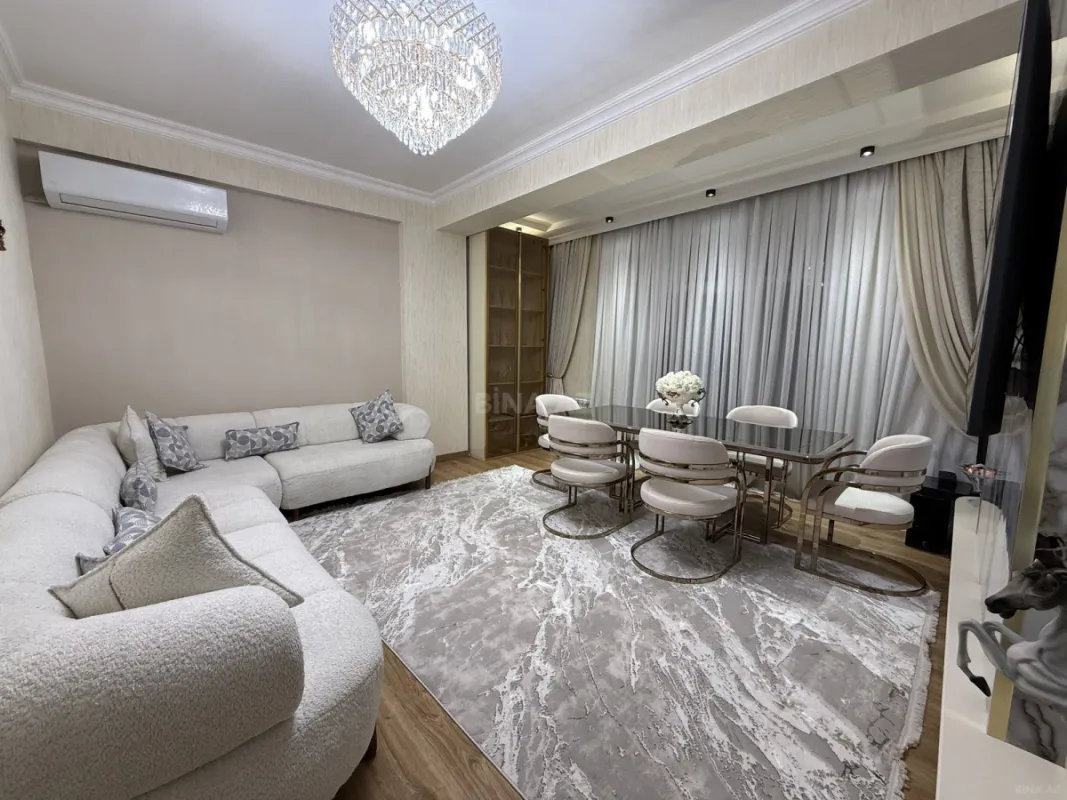 Satılır 2 otaqlı mənzil 90 m²