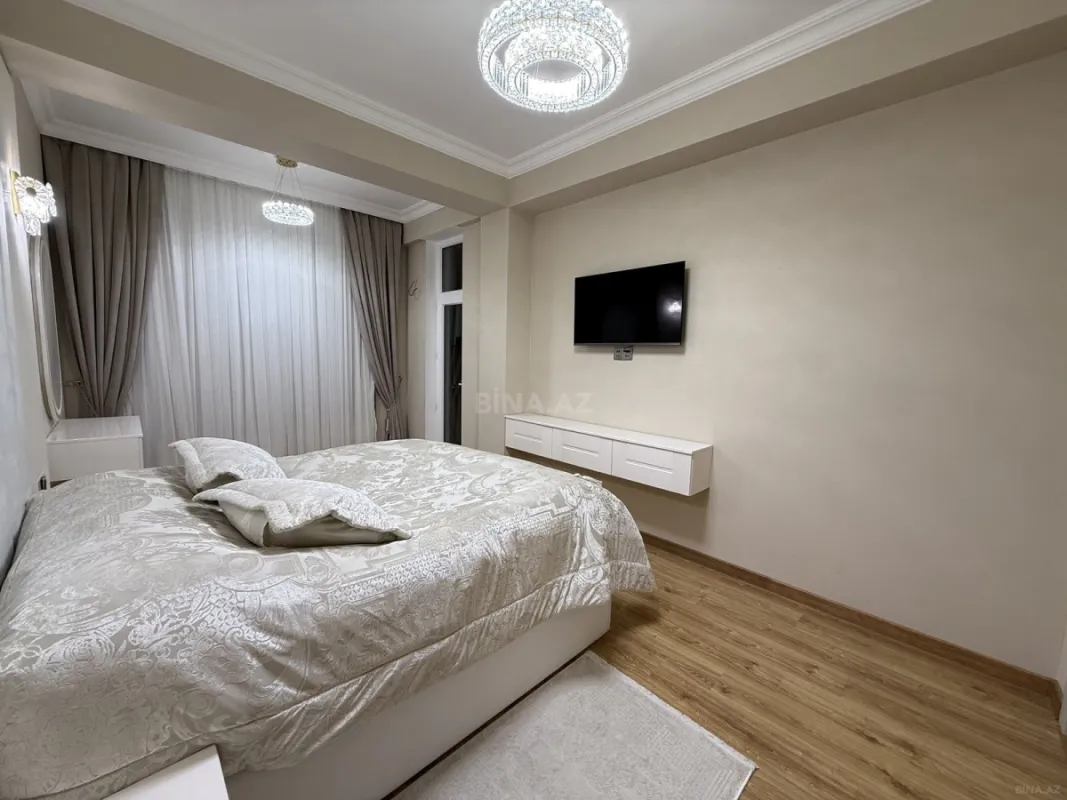 Satılır 2 otaqlı mənzil 90 m²