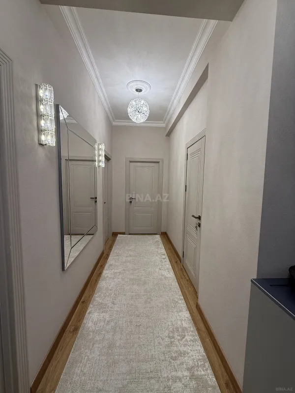 Satılır 2 otaqlı mənzil 90 m²