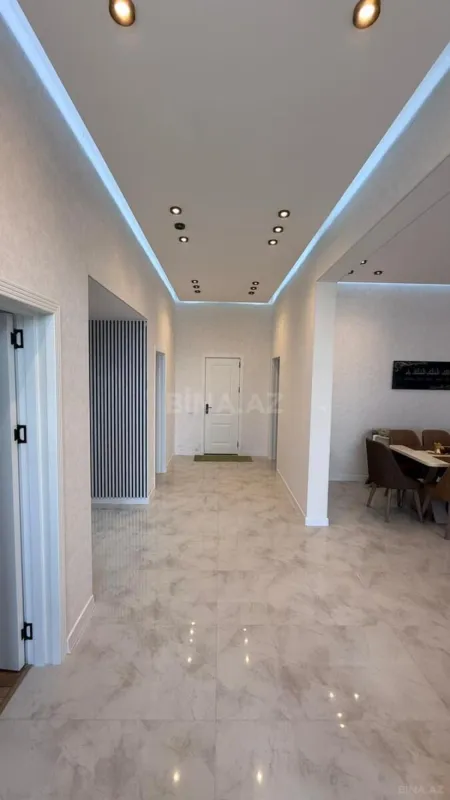 Satılır 4 otaqlı həyət evi 160 m²