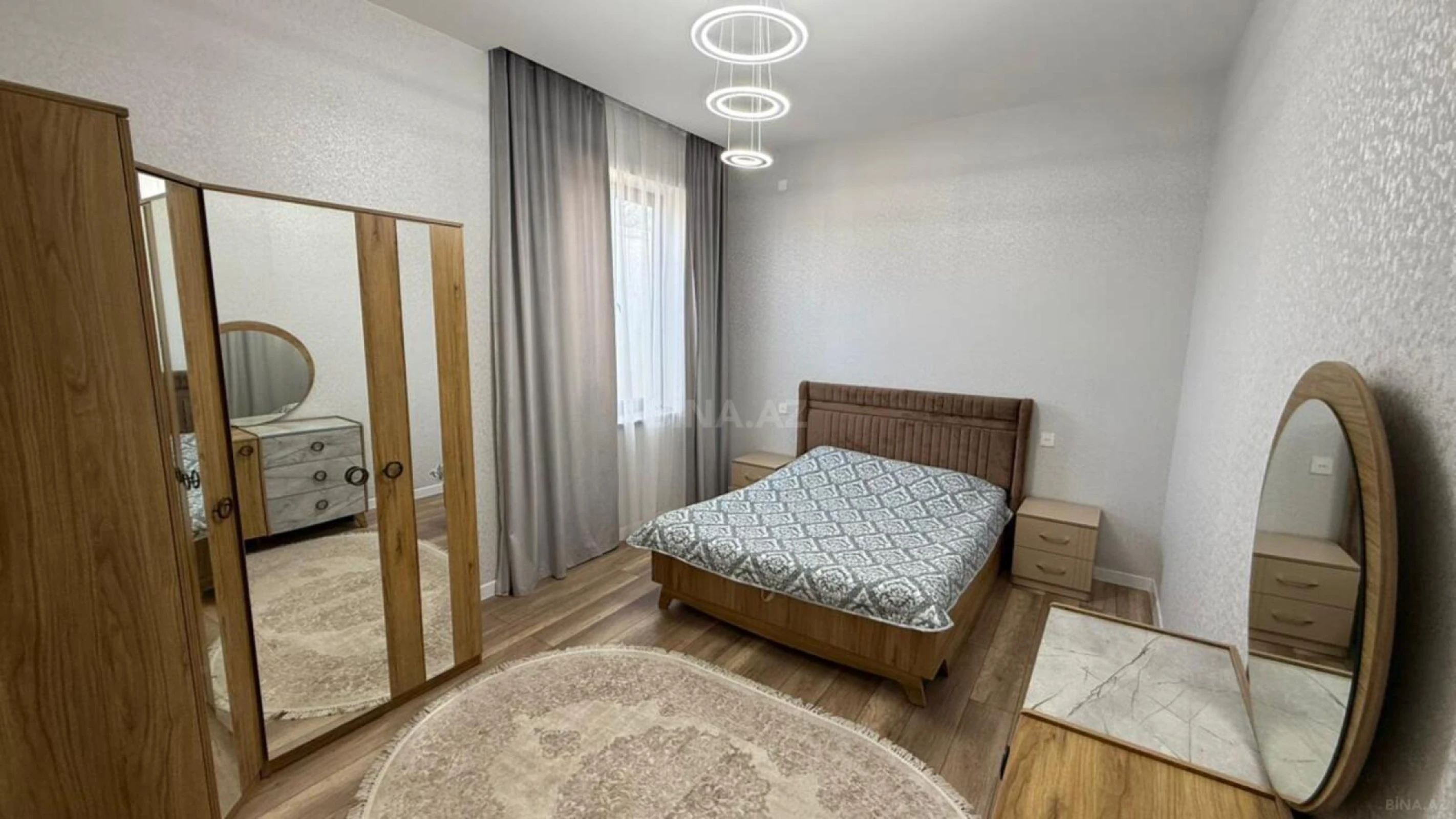 Satılır 4 otaqlı həyət evi 160 m²