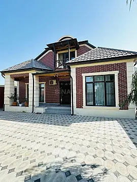 Satılır 3 otaqlı həyət evi 160 m² — Bakı 3 otaq 160.00 m²