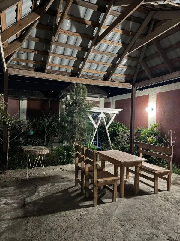 Satılır 3 otaqlı həyət evi 160 m²