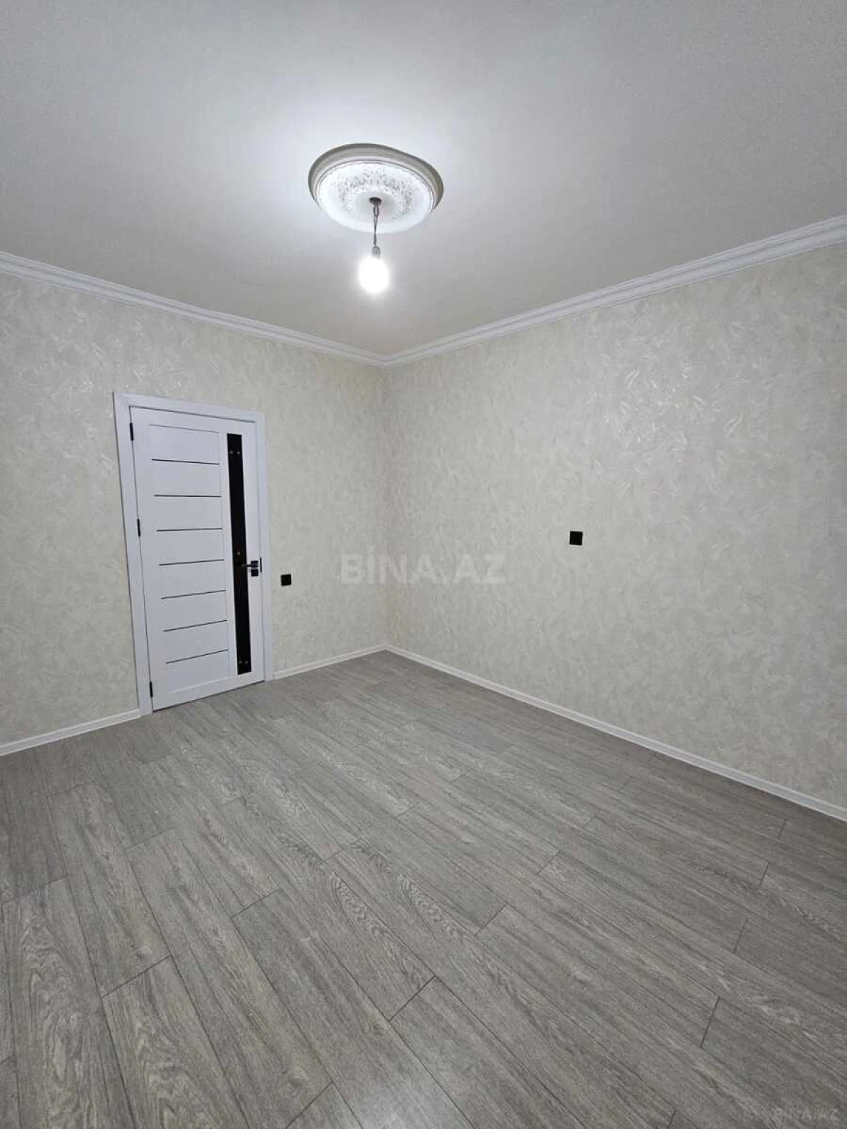 Satılır 2 otaqlı mənzil 50 m²