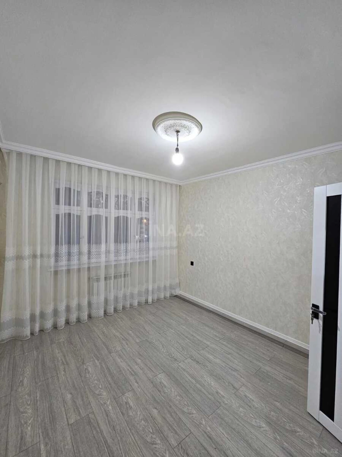 Satılır 2 otaqlı mənzil 50 m²