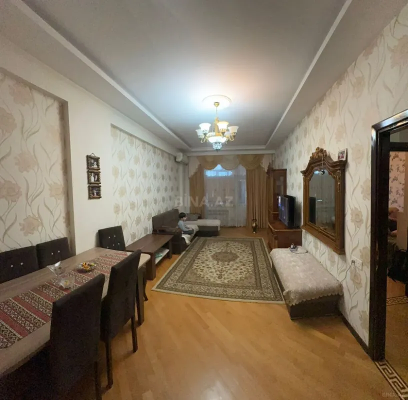 Satılır 2 otaqlı mənzil 60 m²