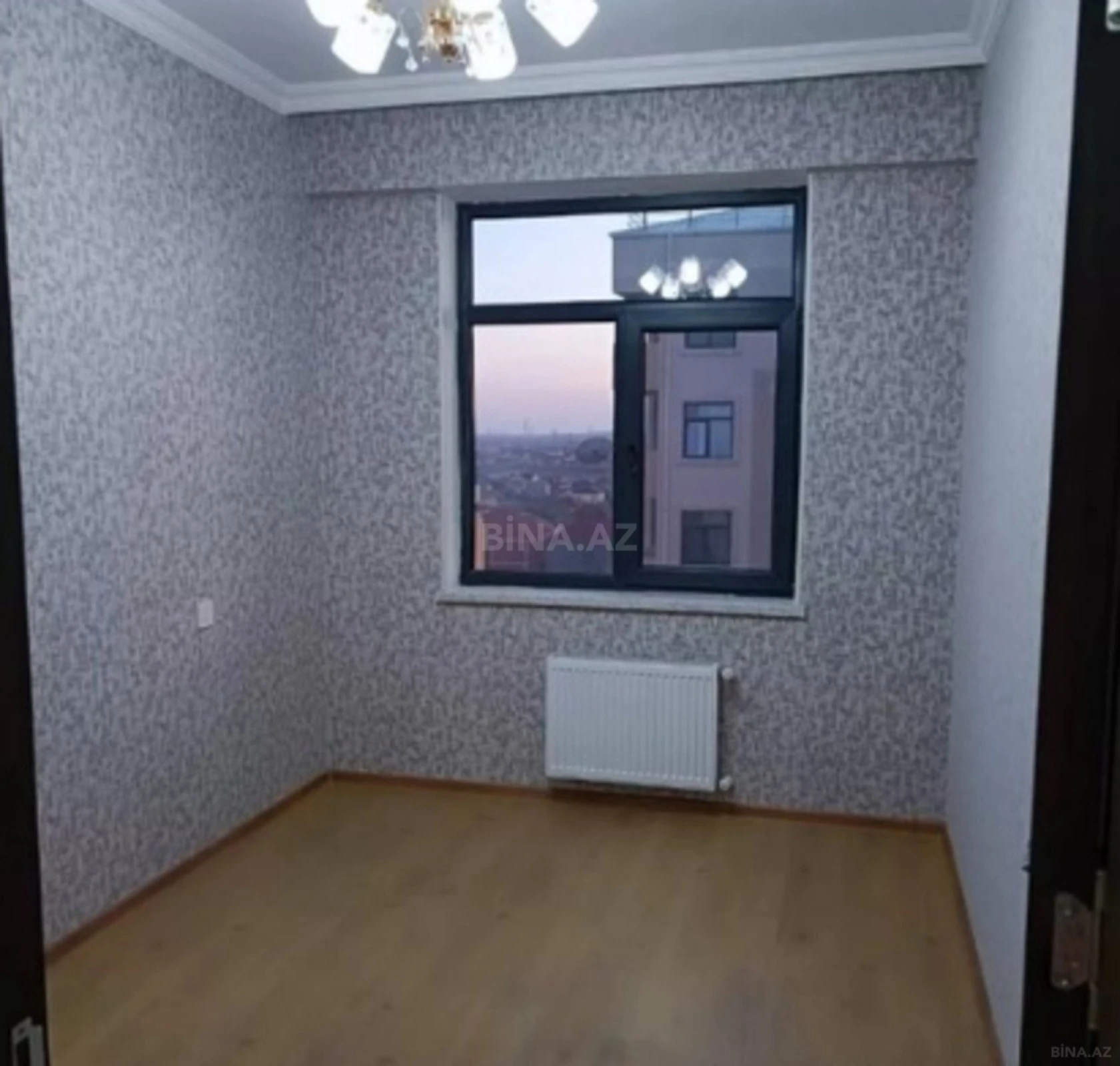 Satılır 4 otaqlı mənzil 89 m²
