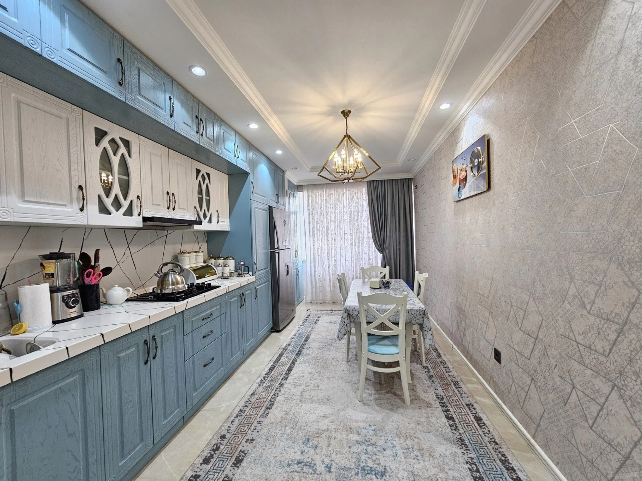 Satılır 3 otaqlı mənzil 127 m²