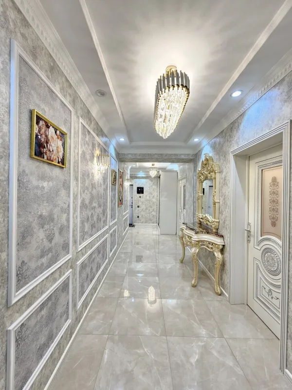 Satılır 3 otaqlı mənzil 127 m²