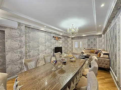 Satılır 3 otaqlı mənzil 127 m²