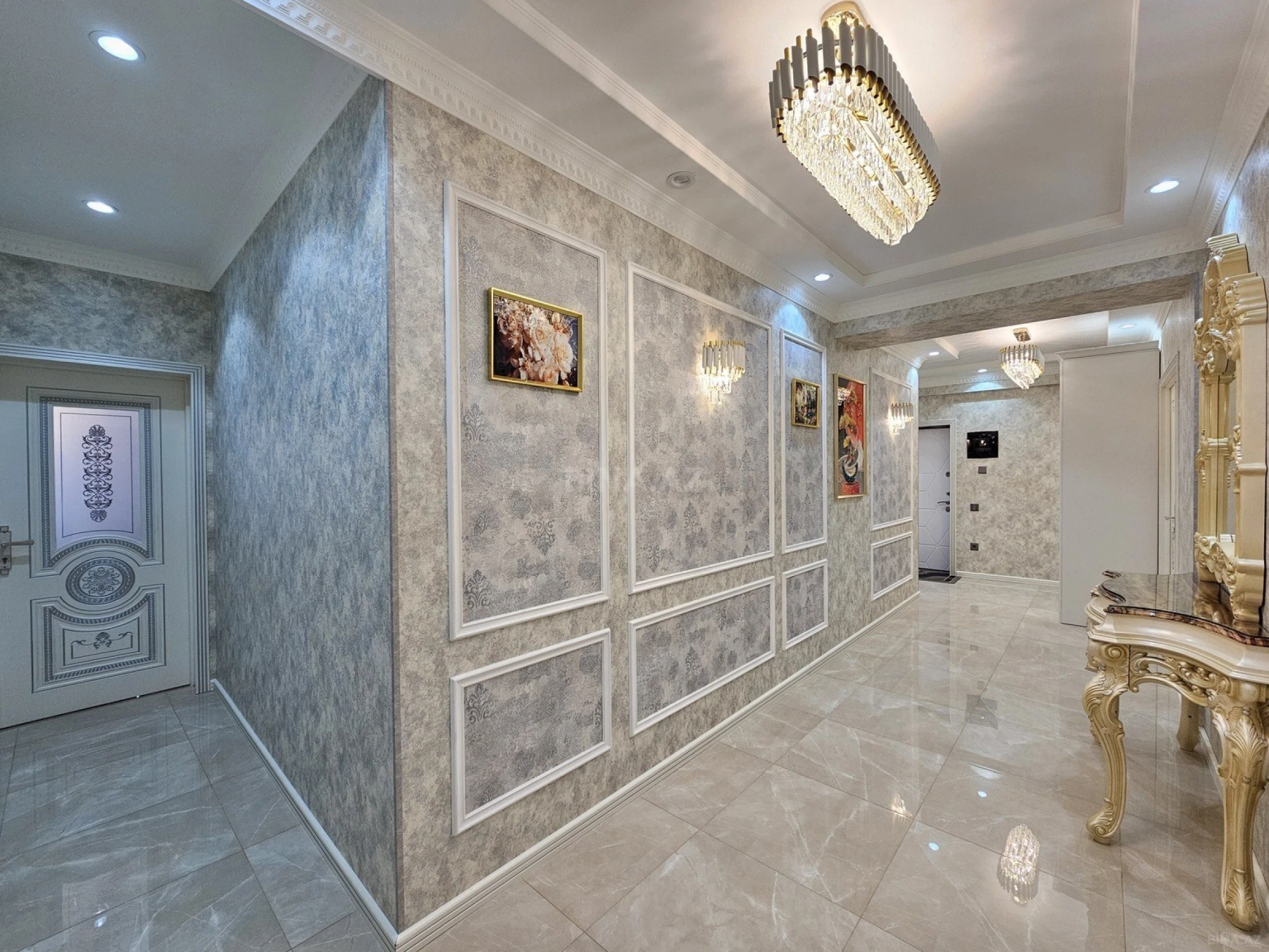 Satılır 3 otaqlı mənzil 127 m²