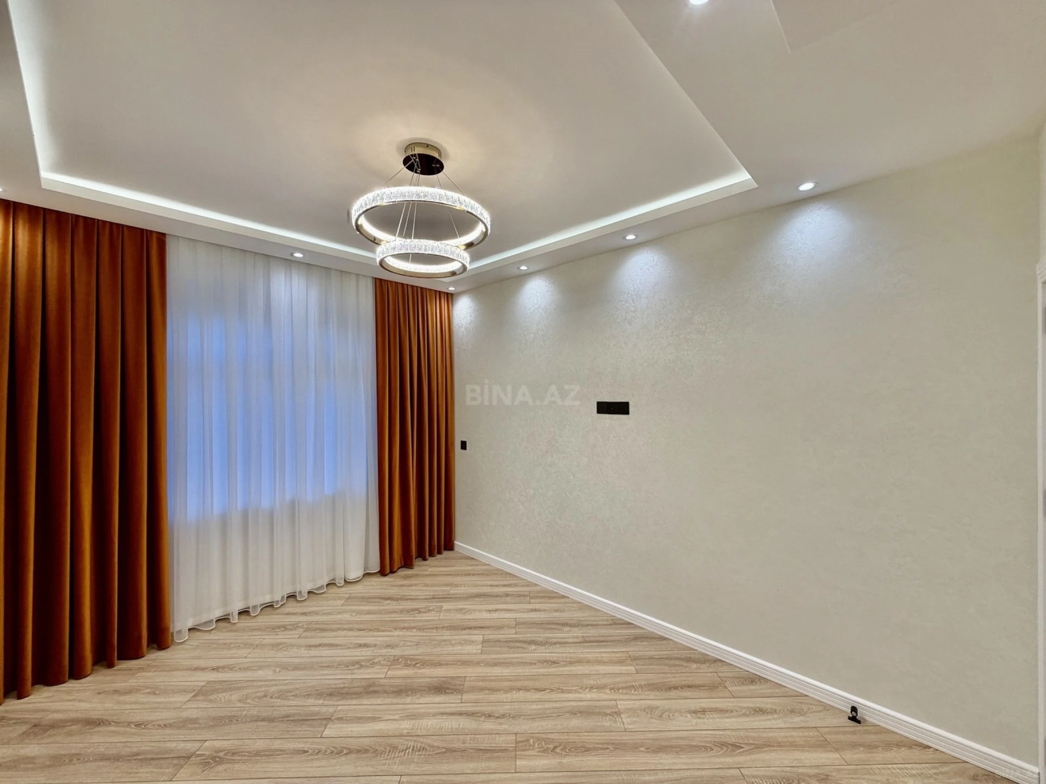 Satılır 3 otaqlı mənzil 80 m²
