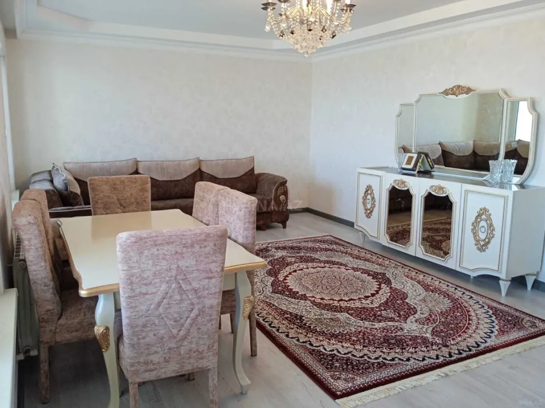Satılır 3 otaqlı mənzil 90 m²