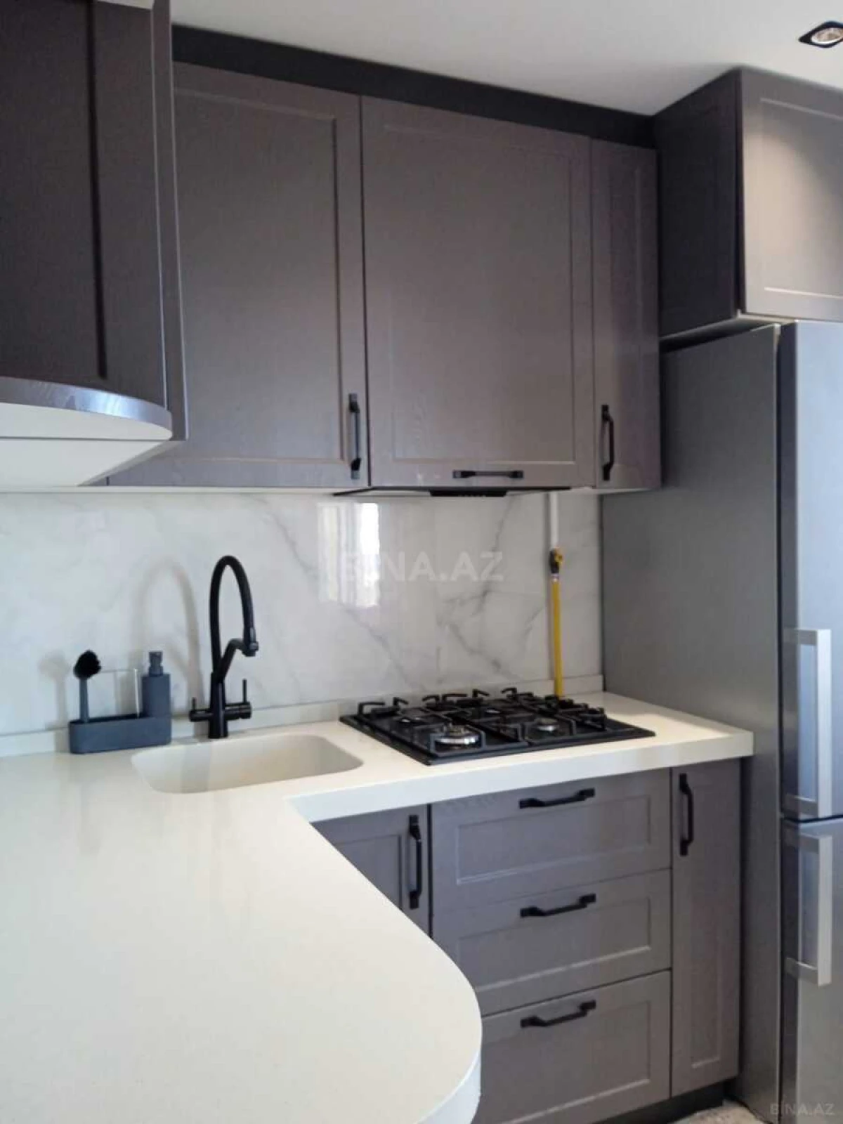 Satılır 3 otaqlı mənzil 90 m²