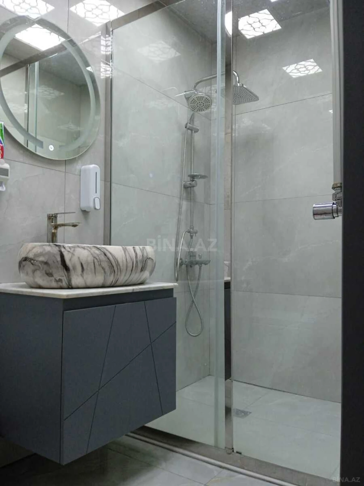 Satılır 3 otaqlı mənzil 90 m²