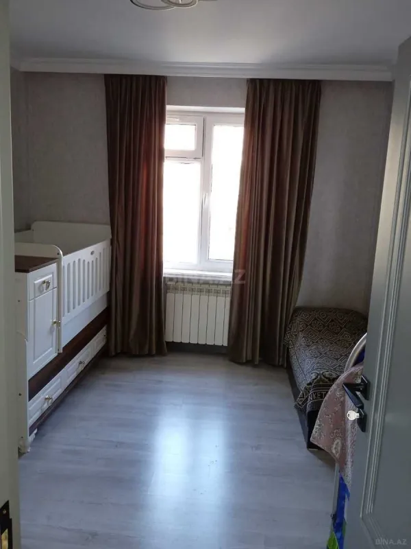 Satılır 3 otaqlı mənzil 90 m²