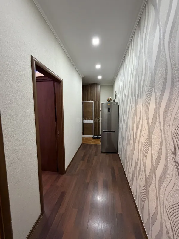Satılır 2 otaqlı mənzil 65 m²