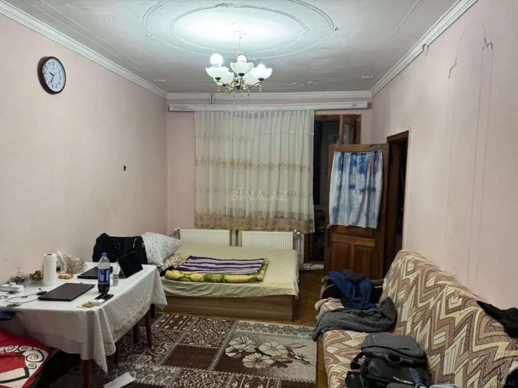 Kirayə verilir 2 otaqlı mənzil 75 m²