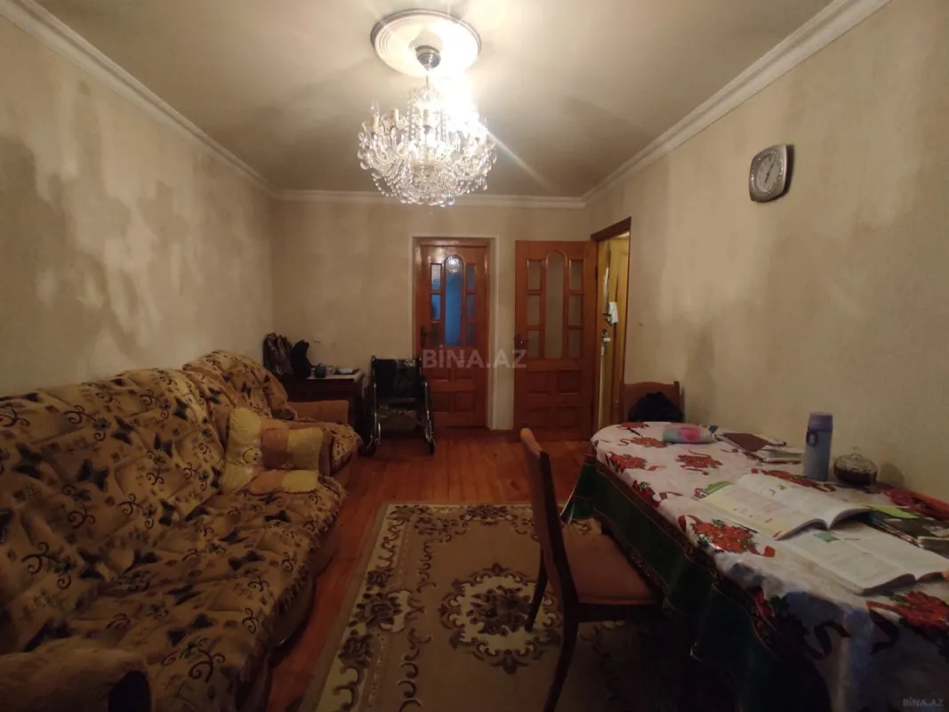 Satılır 2 otaqlı mənzil 60 m²