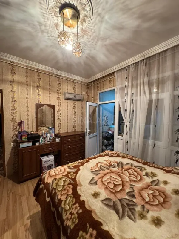 Satılır 3 otaqlı mənzil 64 m²