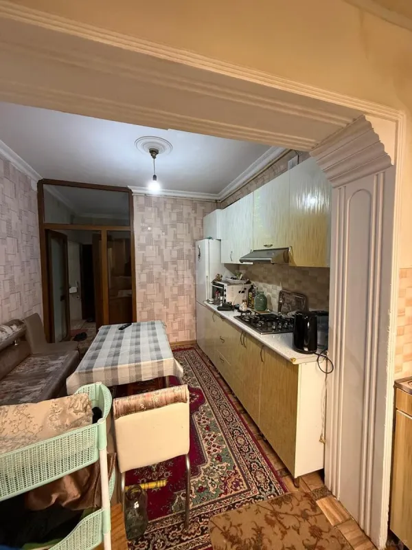 Satılır 2 otaqlı mənzil 65 m²