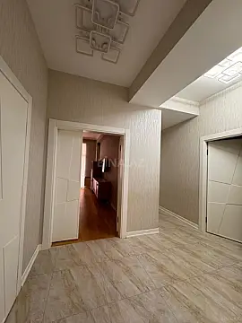 Satılır 3 otaqlı mənzil 95 m²