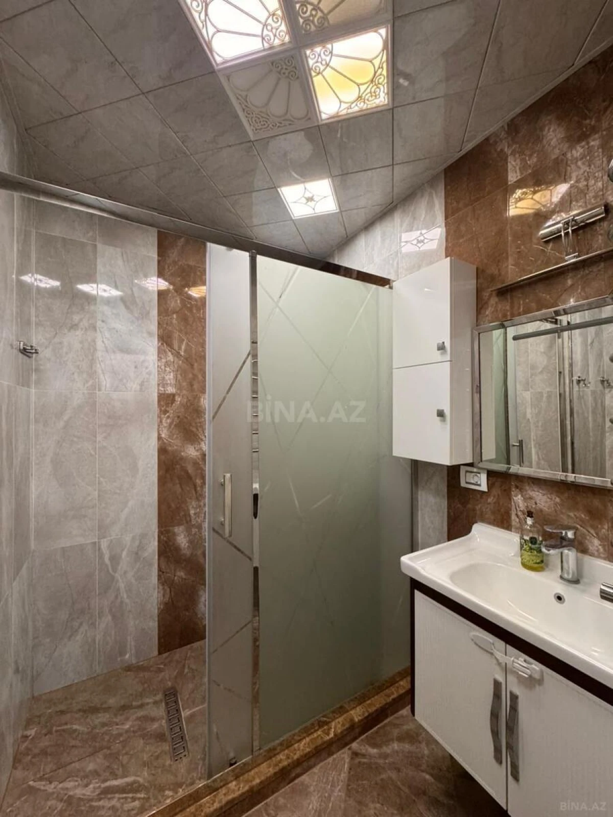 Satılır 3 otaqlı mənzil 95 m²