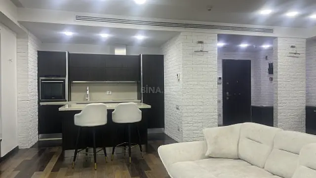 Kirayə verilir 2 otaqlı mənzil 100 m²