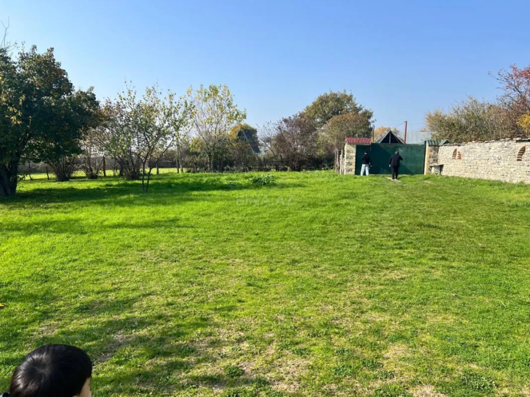 Satılır torpaq sahəsi 6 m²