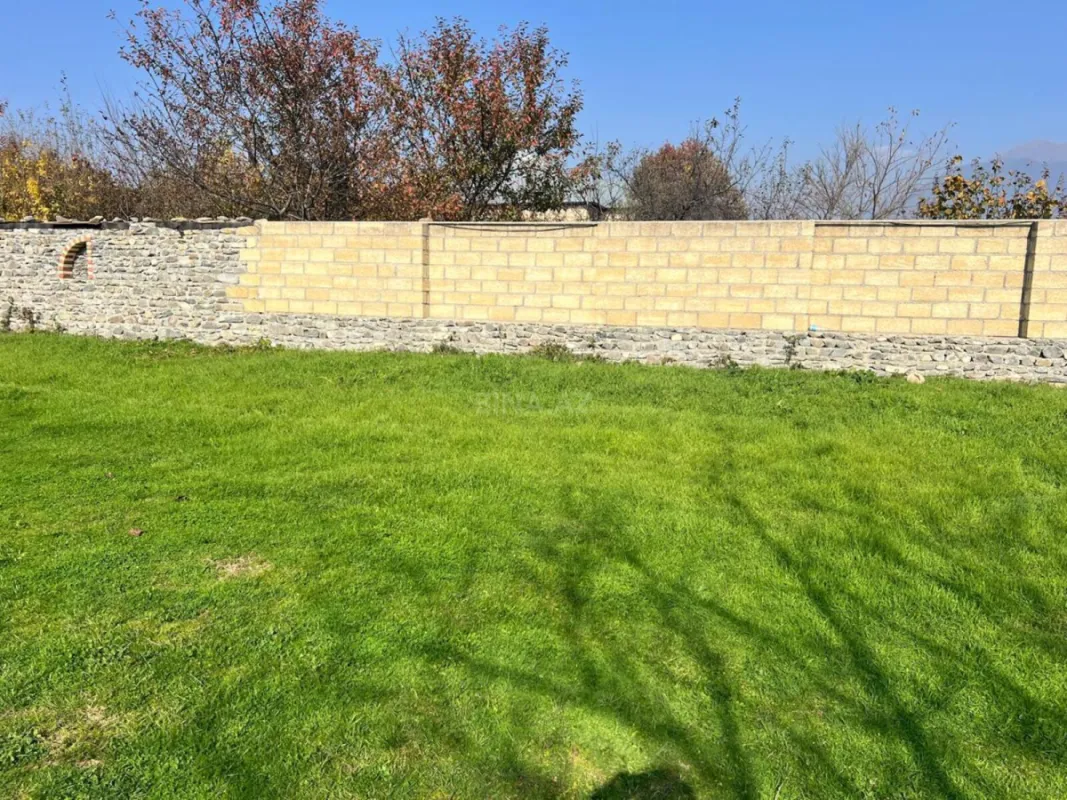 Satılır torpaq sahəsi 6 m²