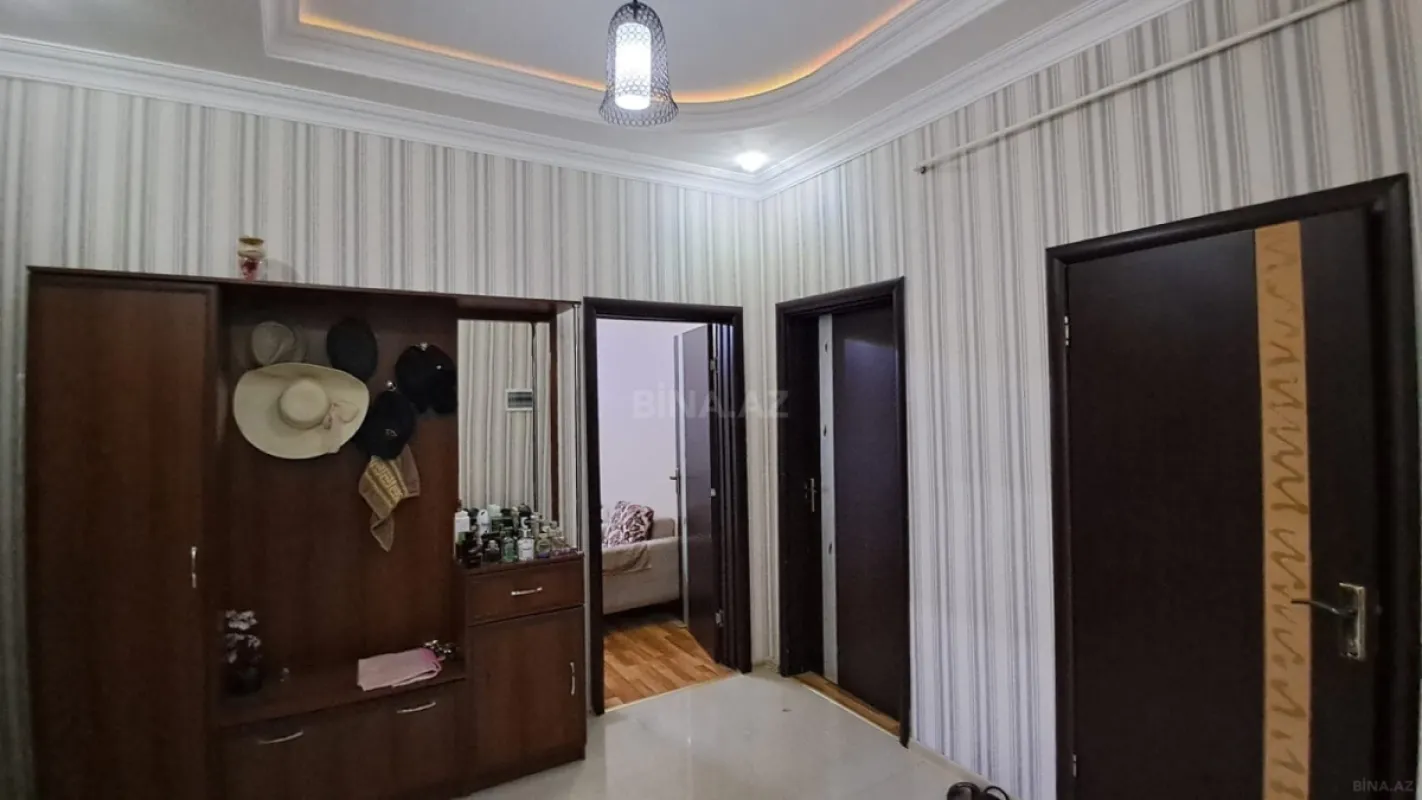 Satılır 3 otaqlı mənzil 84 m²