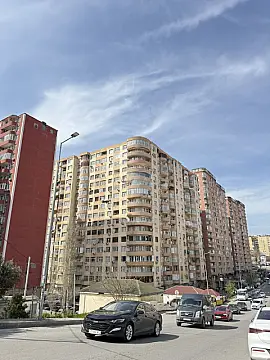Satılır 3 otaqlı mənzil 84 m² — Bakı, İnşaatçılar 3 otaq 84.00 m²