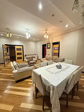 Kirayə verilir 3 otaqlı mənzil 115 m²
