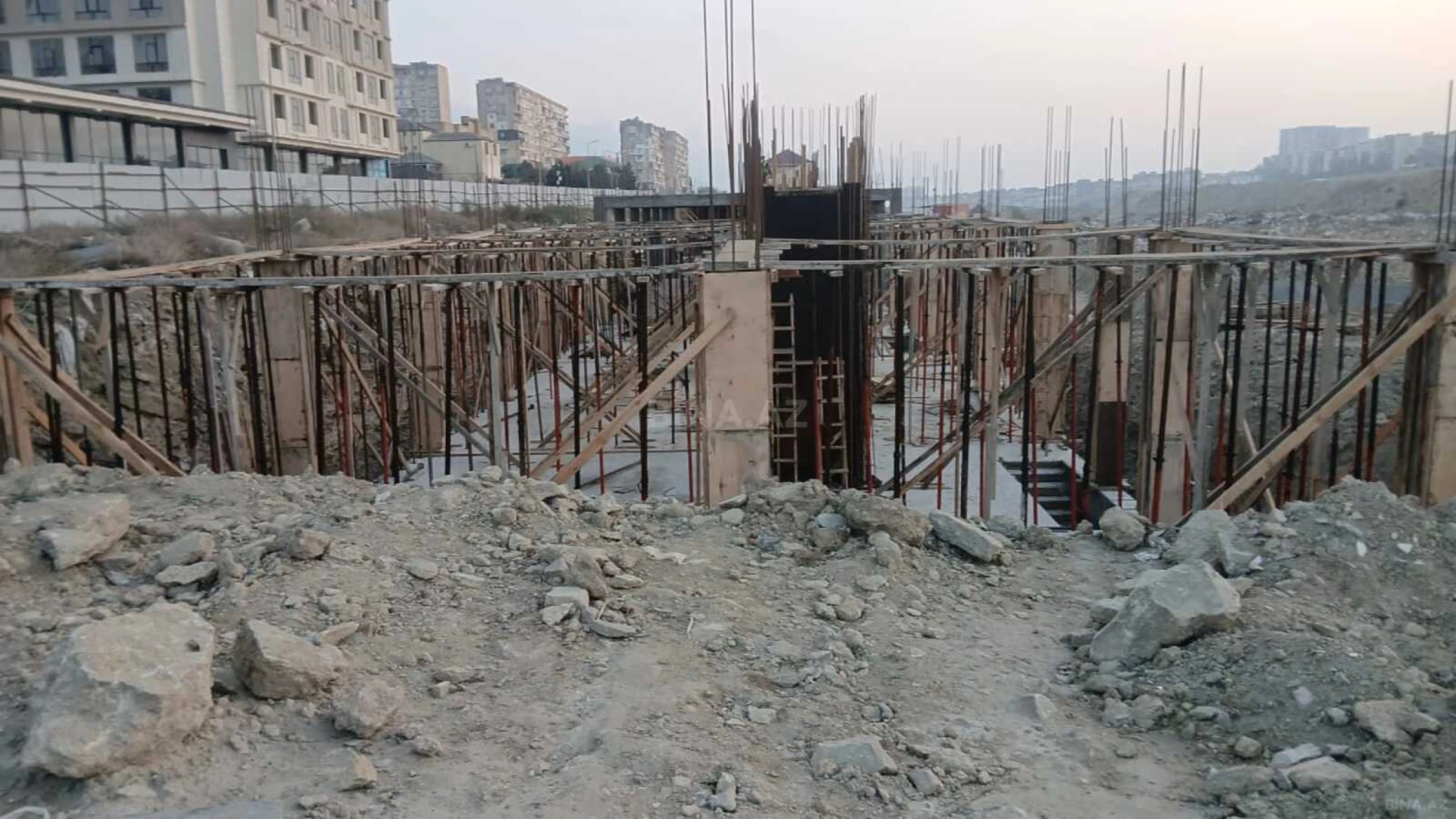 Satılır 1 otaqlı mənzil 43.3 m²