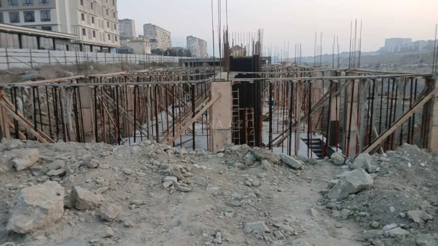Satılır 1 otaqlı mənzil 43.3 m²