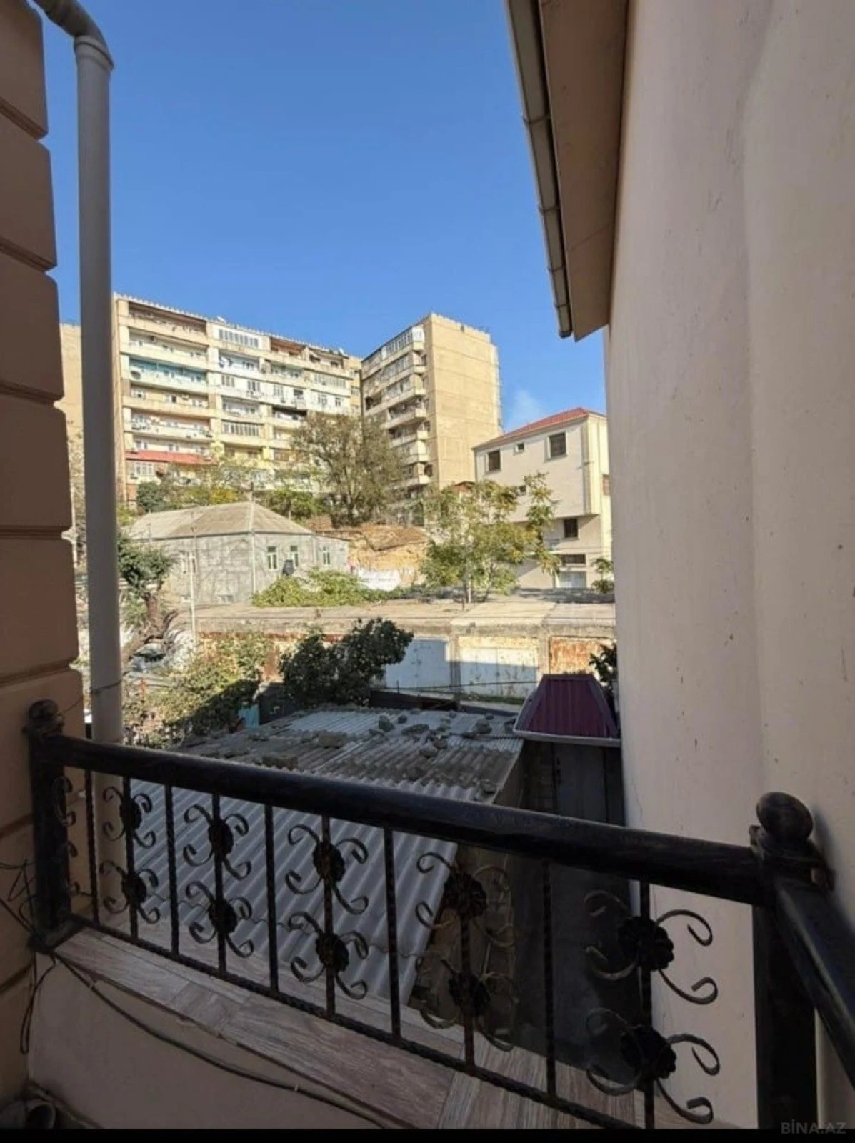 Satılır 3 otaqlı həyət evi 120 m²