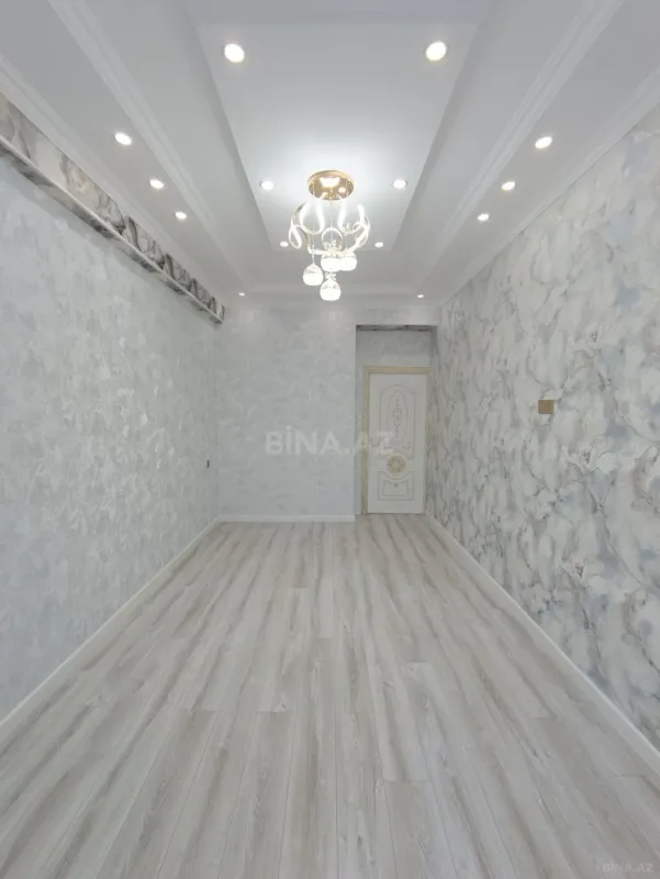 Satılır 2 otaqlı mənzil 67 m²