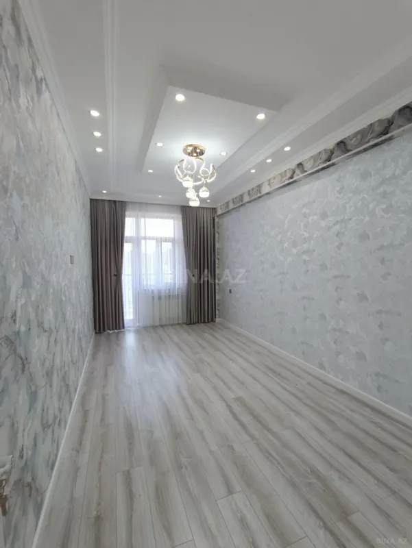 Satılır 2 otaqlı mənzil 67 m²