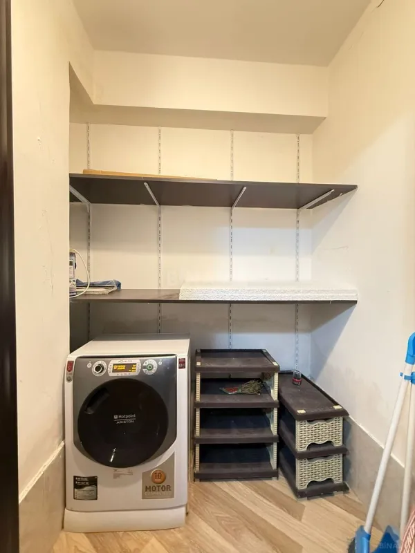 Satılır 2 otaqlı mənzil 75 m²