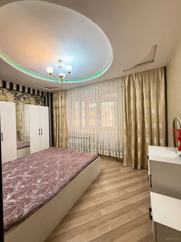 Satılır 2 otaqlı mənzil 75 m²