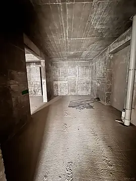 Satılır obyekt 270 m²