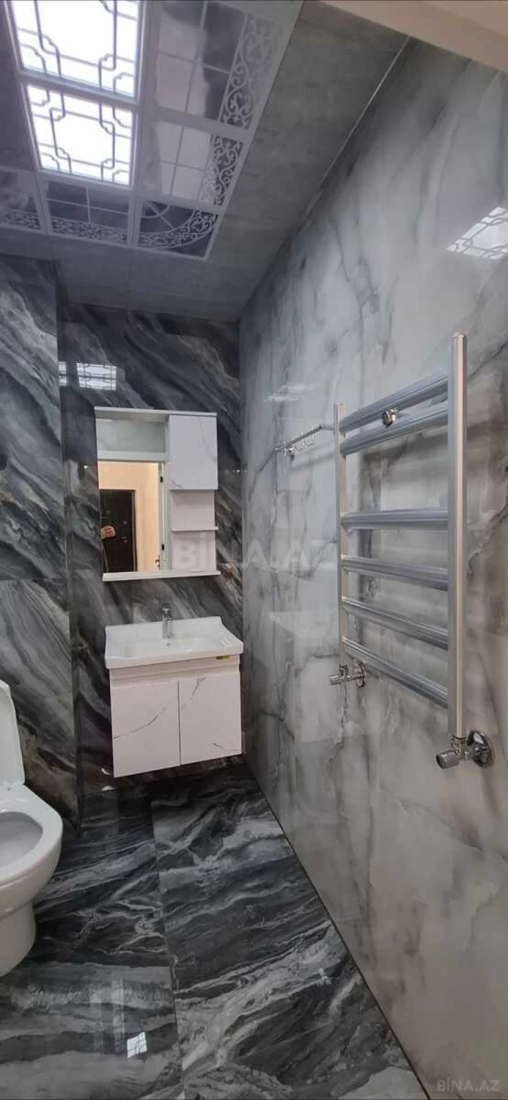 Satılır 2 otaqlı mənzil 55 m²