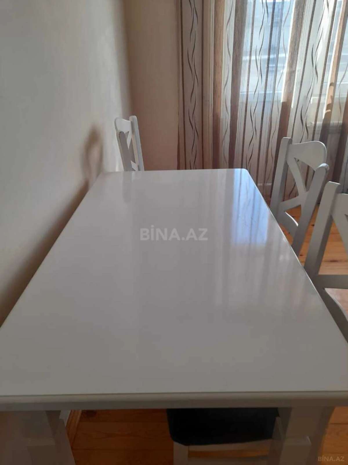 Kirayə verilir 3 otaqlı mənzil 150 m²